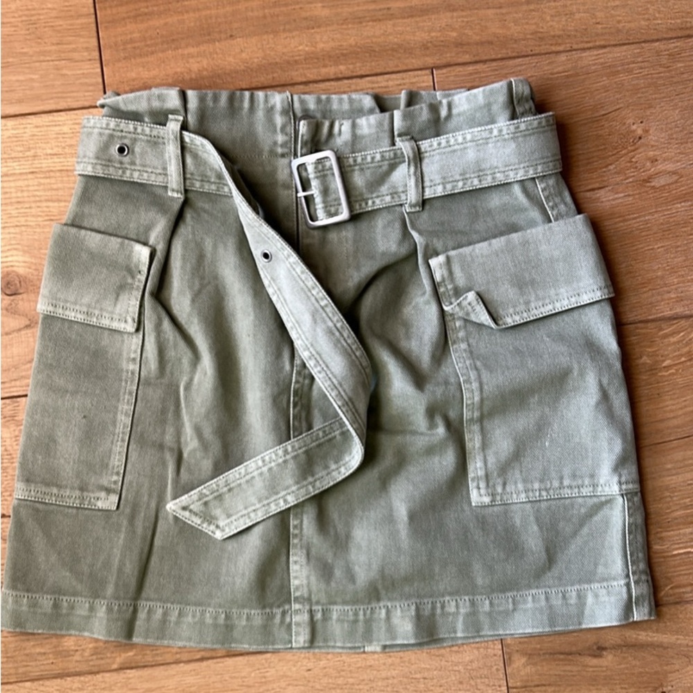 Stylish Olive Green Mini Skirt with Belt